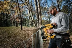 DeWALT DCFS950P2 Accutacker | 18V 5.0Ah XR | Brushless | Voor Krammen [DCFS950P2-QW] -Makita Winkel DeWALT DCFS950P2 DCFS950P2 QW ext 3